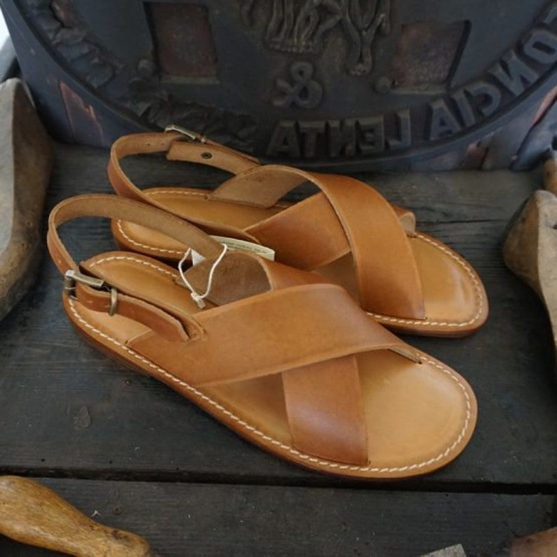 MEN LEATHER SANDALS